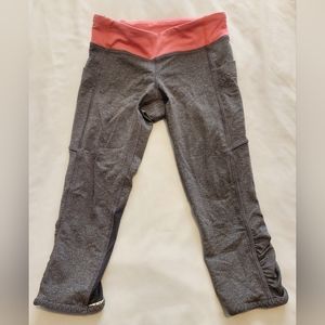 **💥4 for $50** Ivivva Girls Capris. Sz 7.